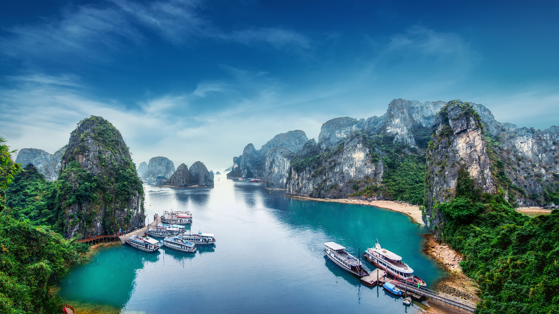 Baia di Ha Long Vietnam
