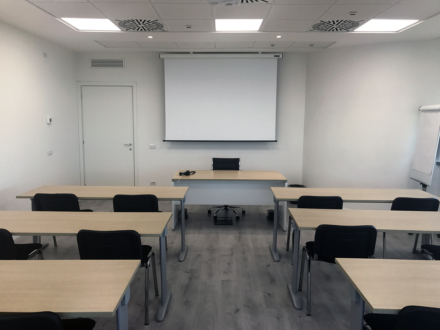 Sala Montale (2)
