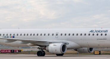 Air Dolomiti_Embraer_3
